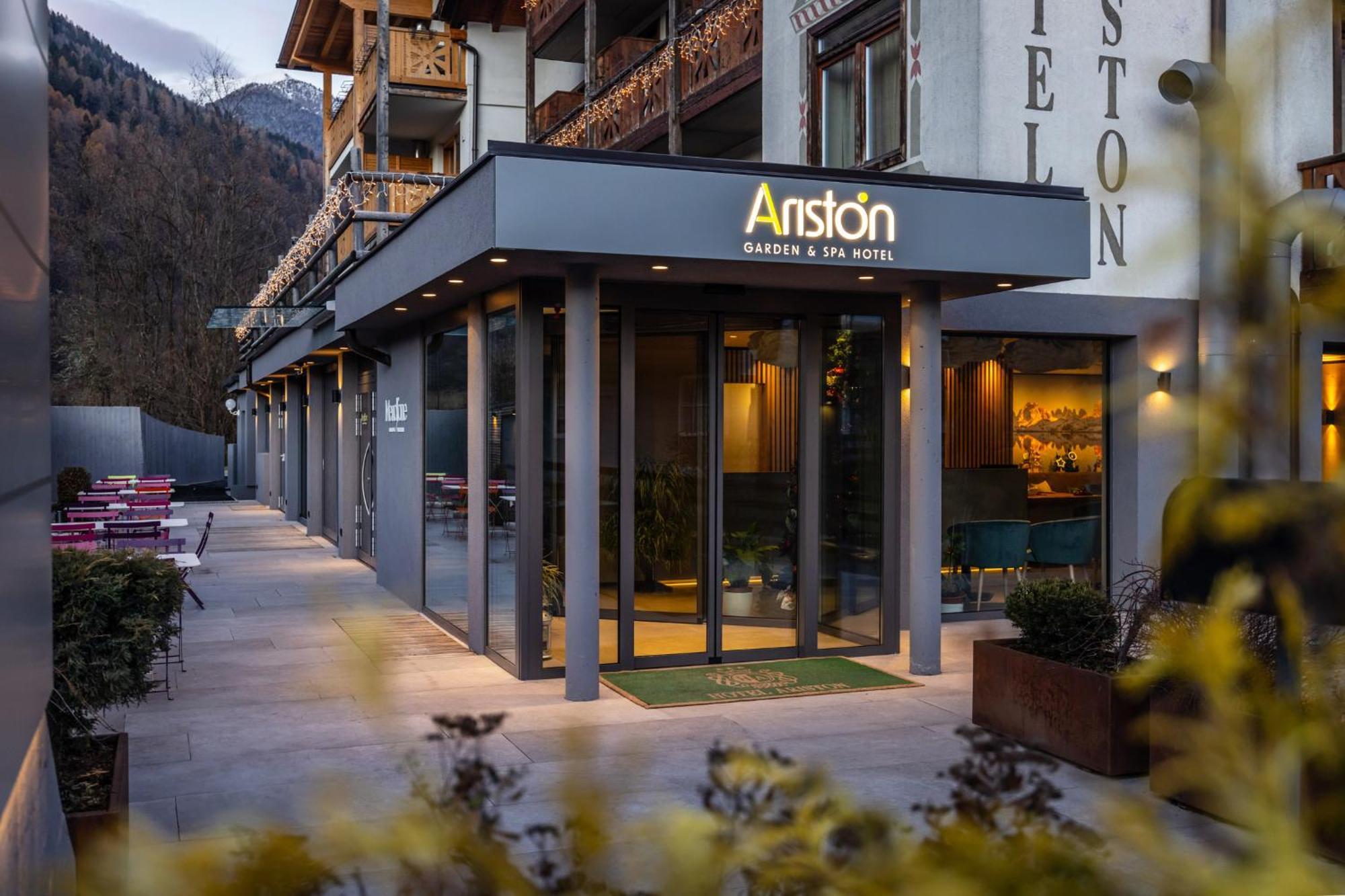 Hotel Ariston Garden & Spa Monclassico Exterior photo