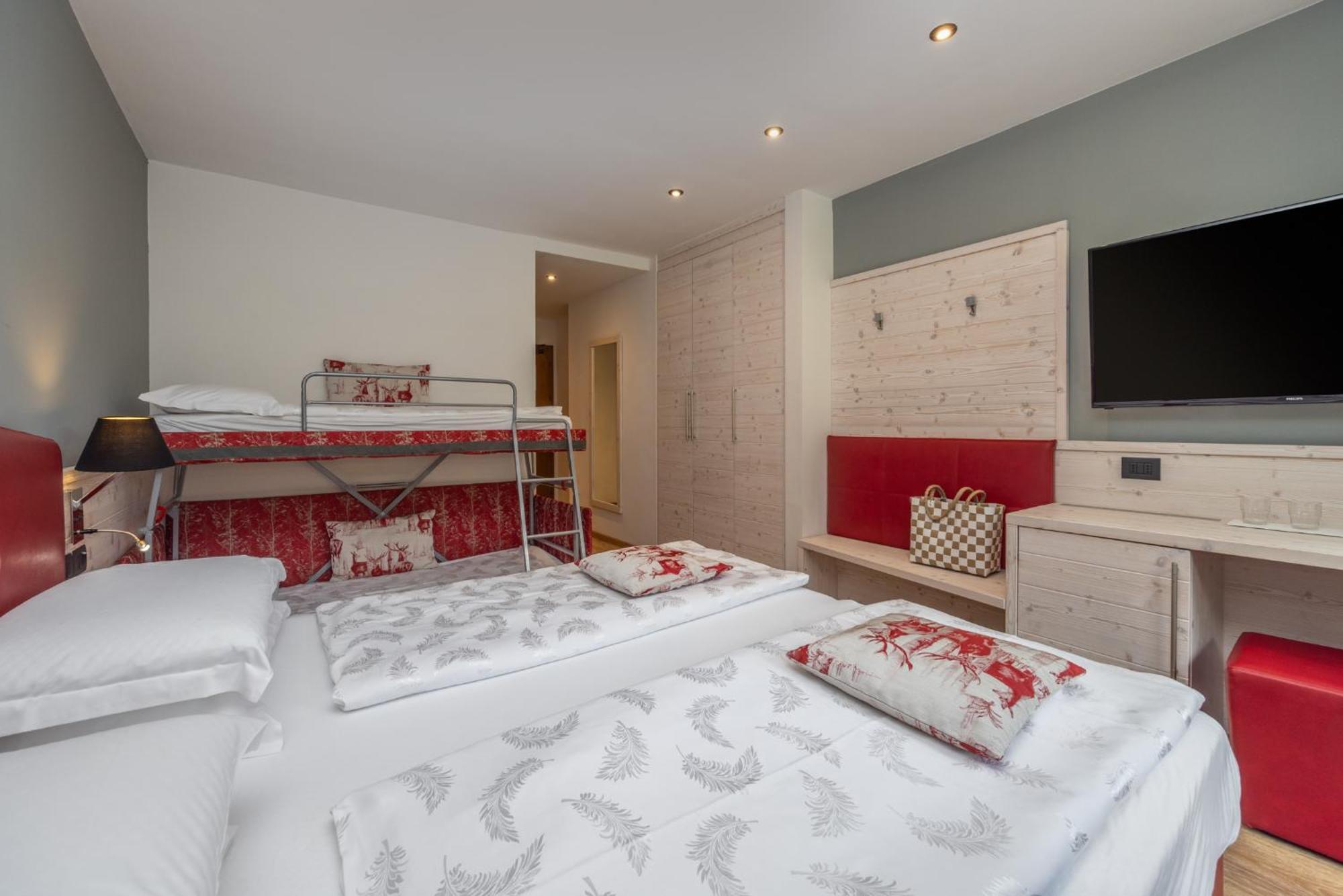 Hotel Ariston Garden & Spa Monclassico Room photo
