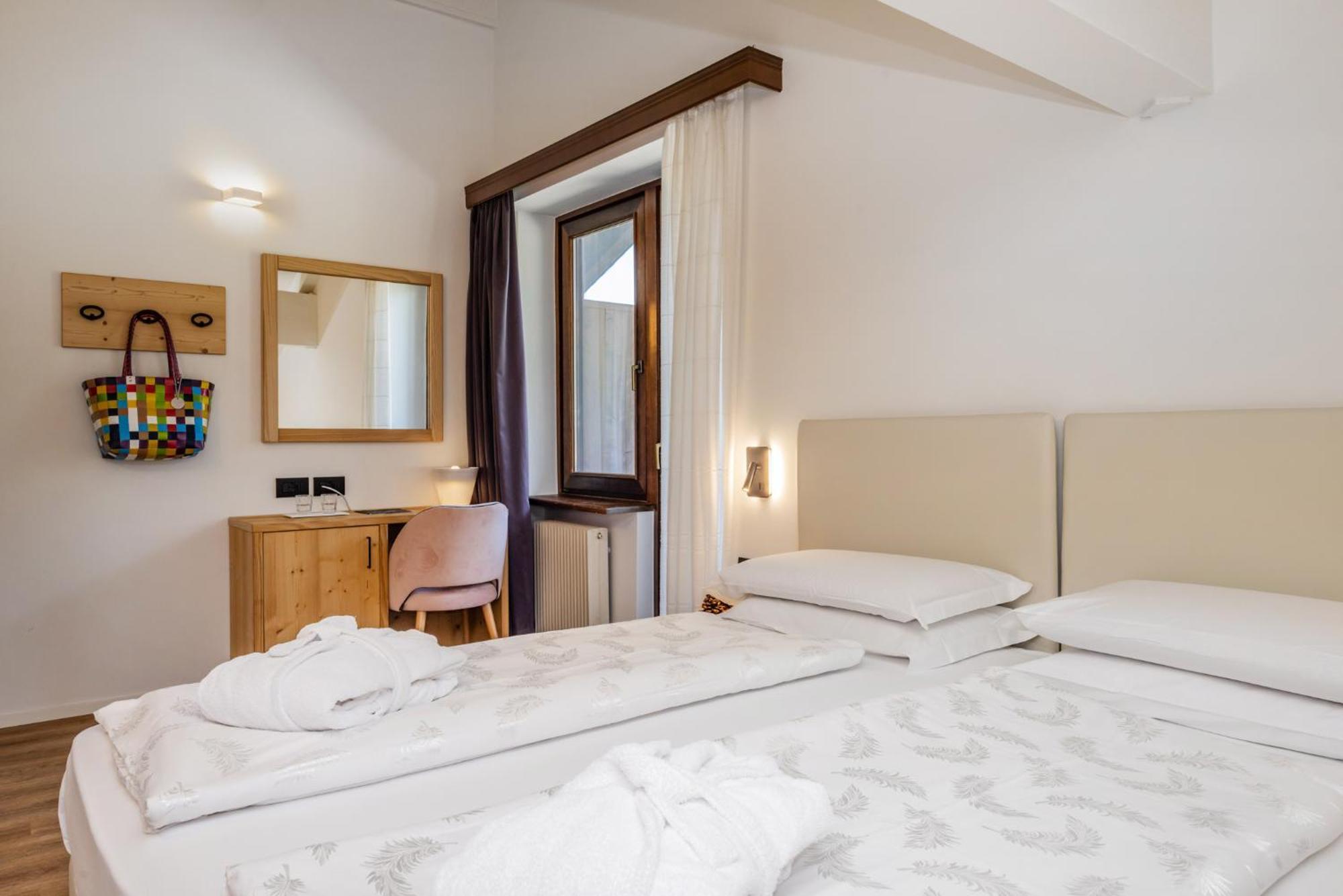 Hotel Ariston Garden & Spa Monclassico Room photo