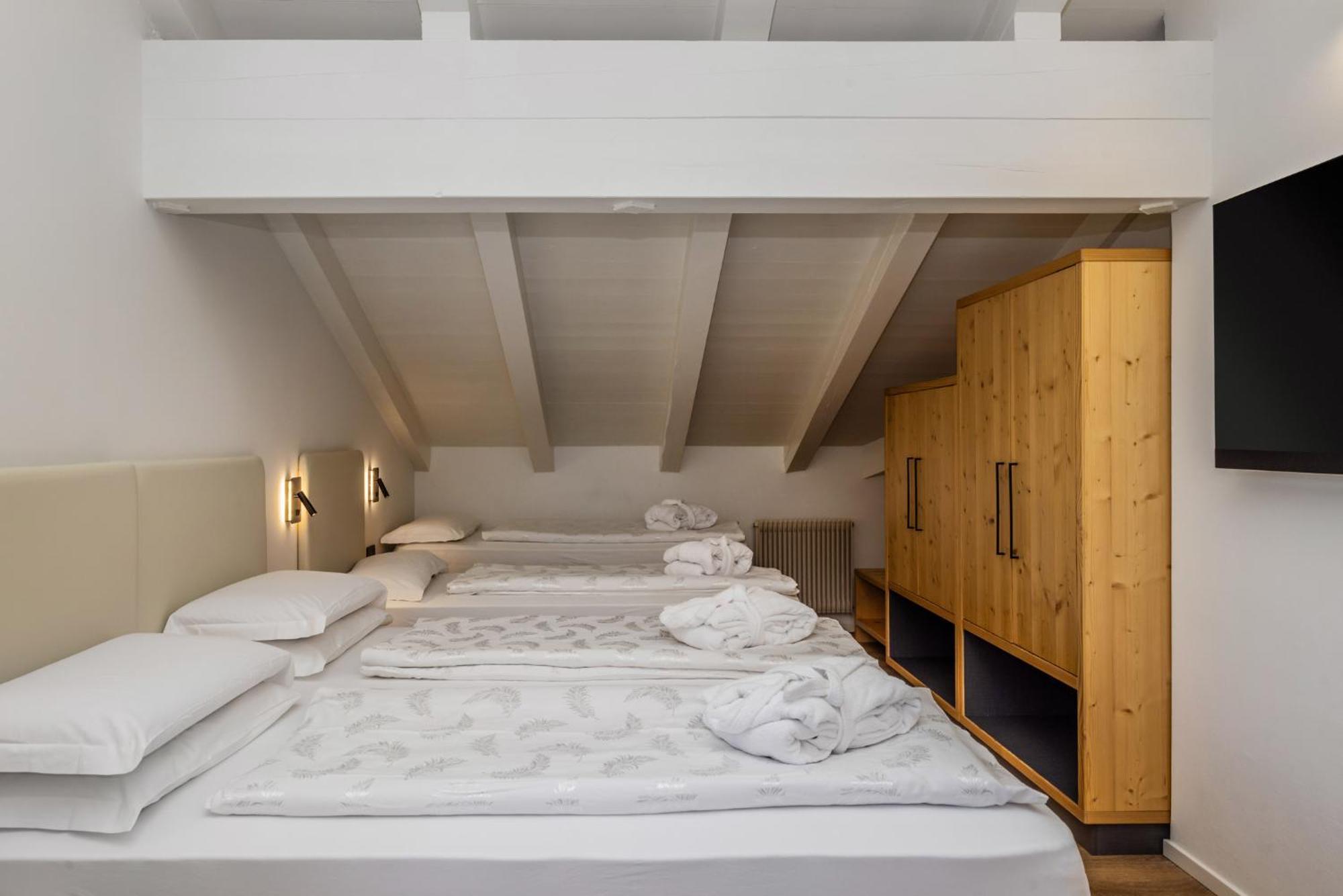 Hotel Ariston Garden & Spa Monclassico Room photo